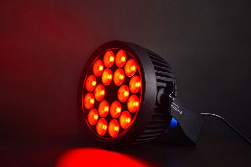 Citronic SilentPAR-216, 18 x 12W RGBWA+UV Silent PAR 