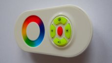 eLite ovladač pro LED svítící pásky, 12-24V, RGB, dotykový
