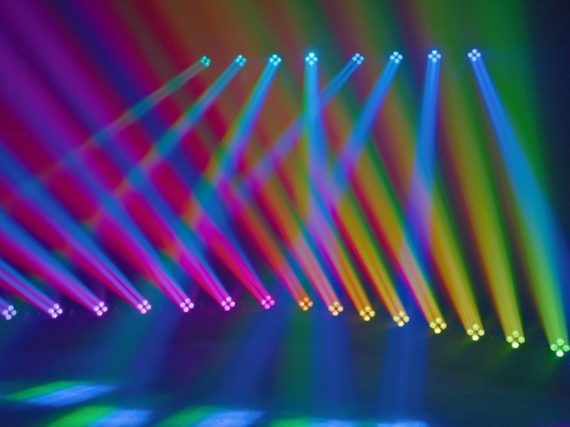Eurolite LED TMH Bar H240 Moving Head Beam/Flower, světelná rampa