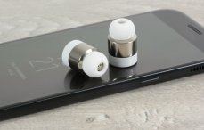 AV:link TWE-1 bezdrátová Bluetooth sluchátka s nabíjecí stanicí AV:link TWE-1 bezdrátová Bluetooth sluchátka s nabíjecí stanicí