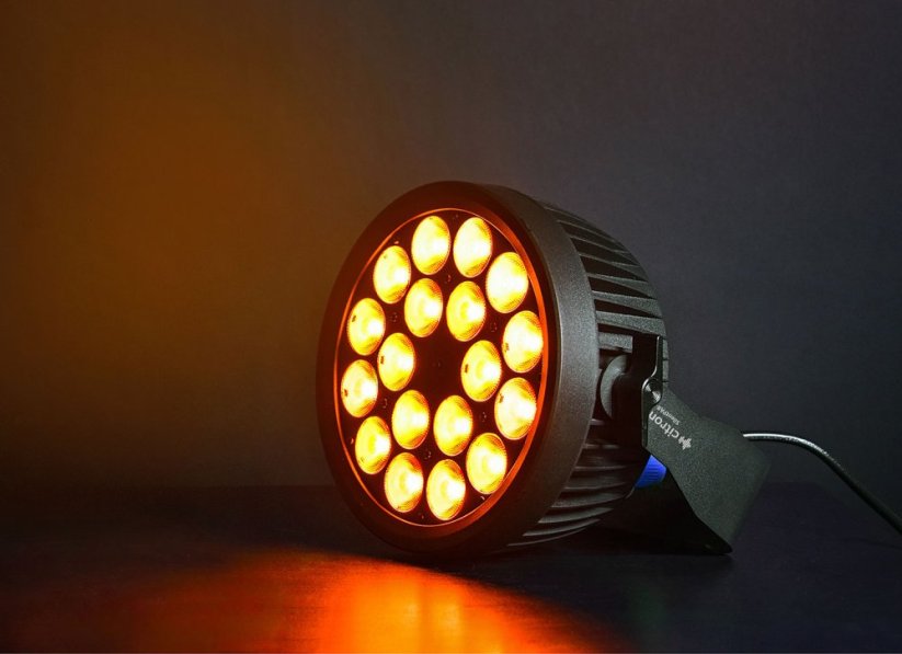 Citronic SilentPAR-216, 18 x 12W RGBWA+UV Silent PAR 