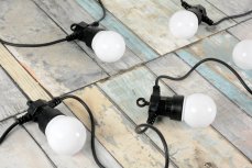 Lyyt BOF10WW, venkovní LED světelný řetěz, 10x LED lamp, barva teplá bílá, IP44 Lyyt BOF10WW, venkovní LED světelný řetěz, 10x LED lamp, barva teplá bílá, IP44