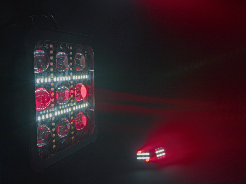 Eurolite LED panel BP-9 RGBW CV