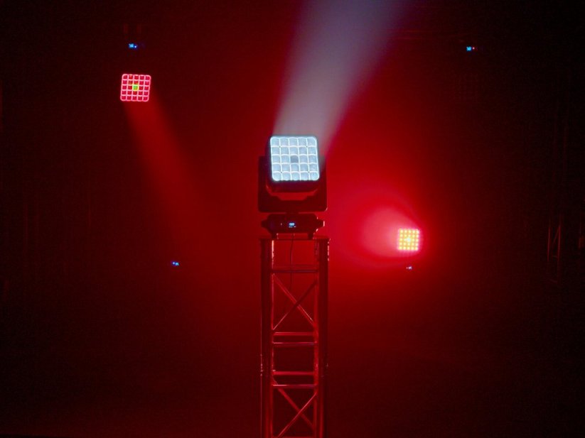 Eurolite LED TMH-W375 Matrix Otočná hlava s Wash Zoomem