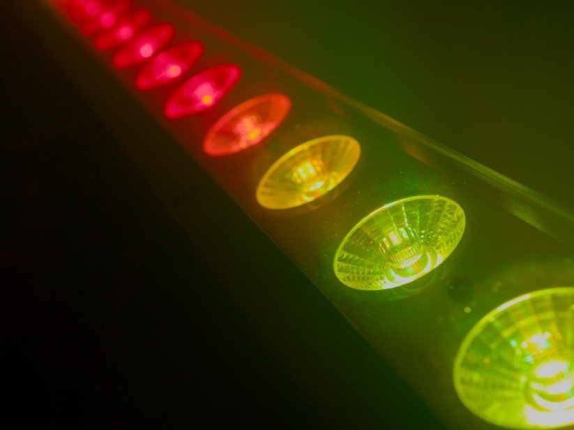 Eurolite LED IP T-PIX 18 QCL, světelná lišta